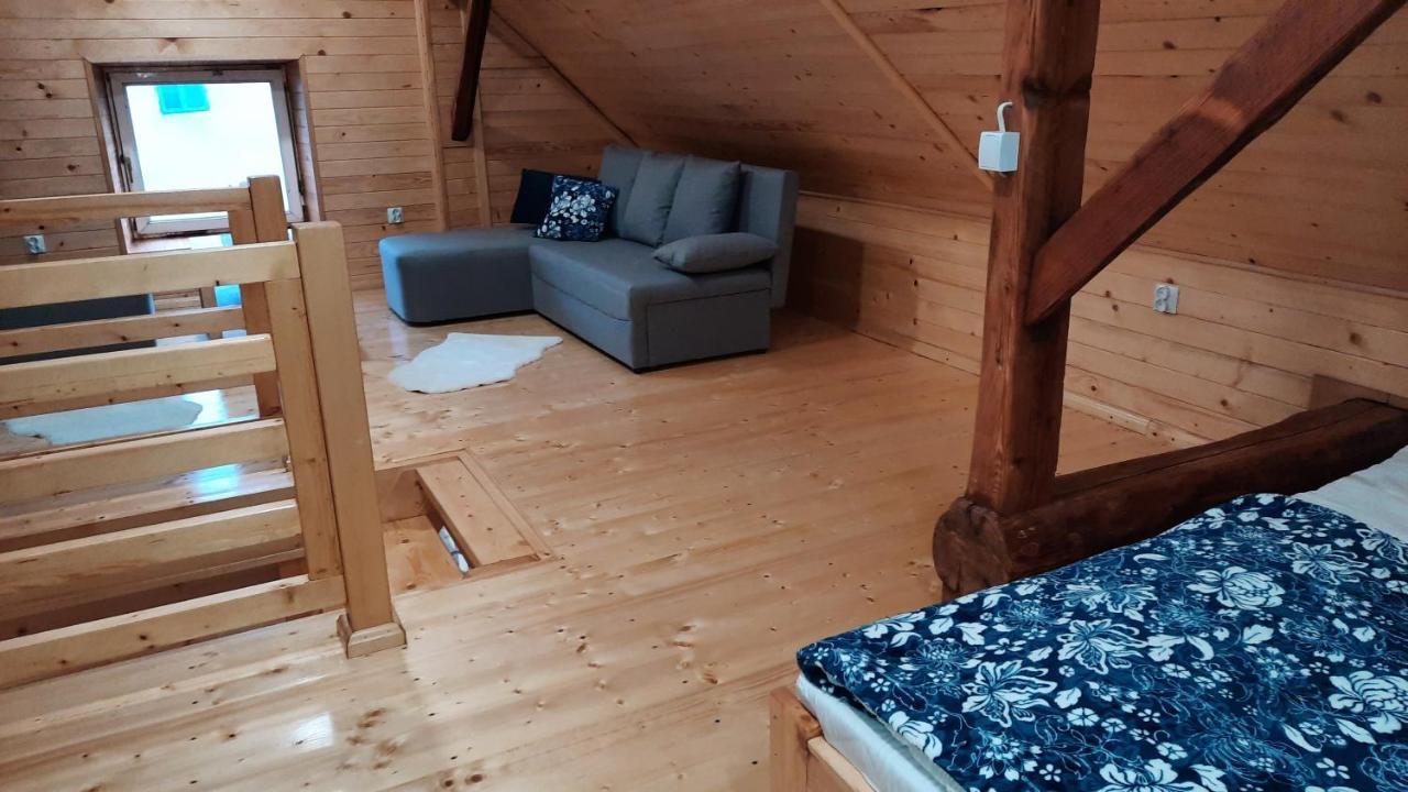 Vila Pokoje Amelia Zator Exteriér fotografie