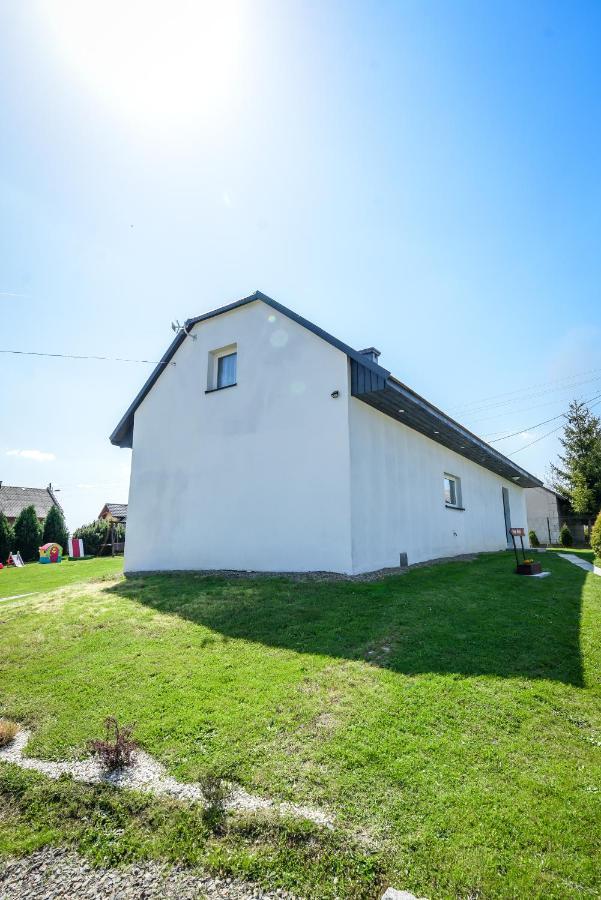 Vila Pokoje Amelia Zator Exteriér fotografie