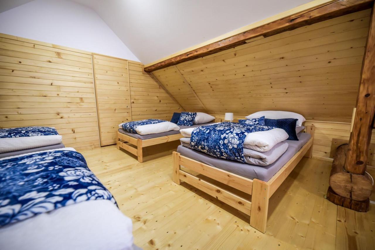 Vila Pokoje Amelia Zator Exteriér fotografie